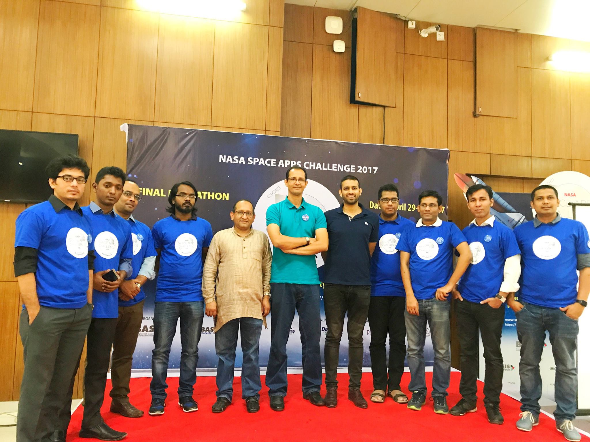 Mentoring at NASA Space Apps Bangladesh event